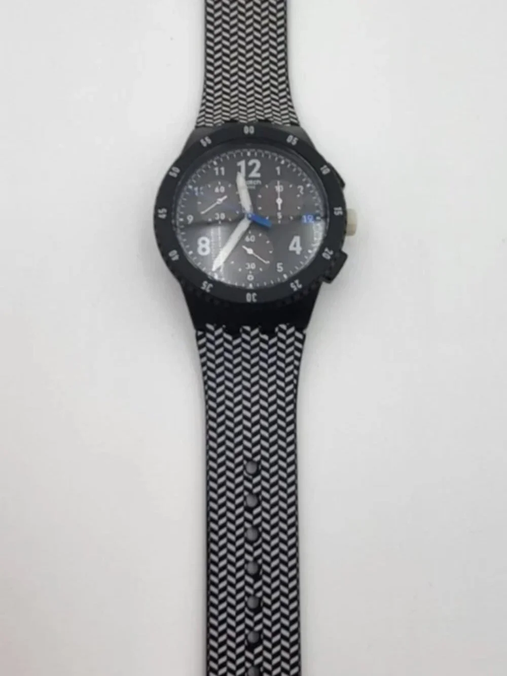 Swatch GIROTEMPO SUSB407 Chronograph Swiss Quartz 42mm Black Watch New Box